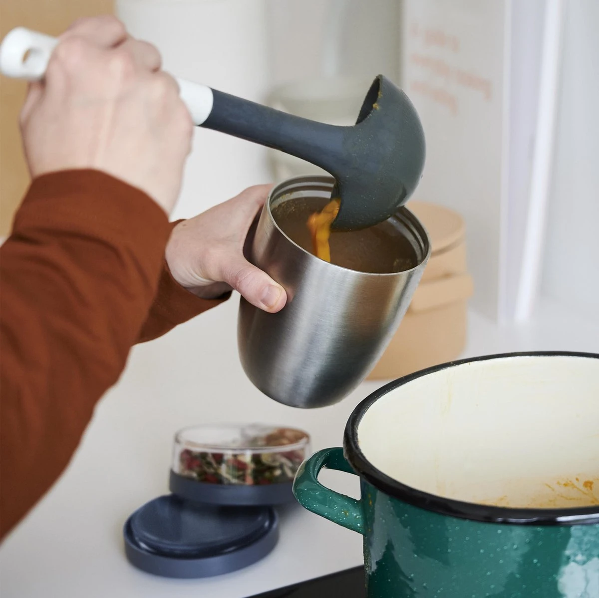 Mepal – Isoleer Lunchpot Ellipse – Houdt Je Eten 6-8 Uur Warm En 12 Uur Koud – Nordic Denim – 2 Compartimenten – Soep Beker To Go – Yoghurt Beker Muesli - Thermos Lunchbox - Afbeelding 2