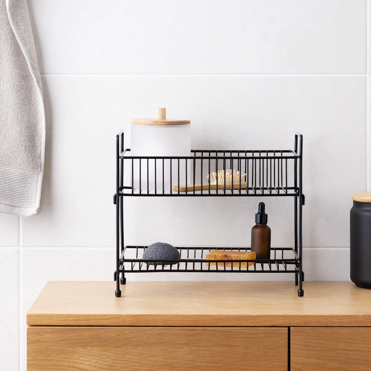 Navaris Stalen Kruidenrekje 2 Etages - Kruidenrek Staand - Rek Voor Kruidenpotjes En Glaasjes - Multifunctionele Organizer Voor Keuken En Badkamer - Afbeelding 6